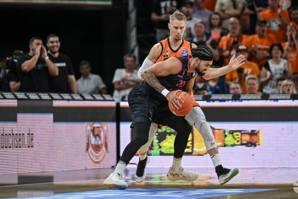 办的国际体 办的国际体