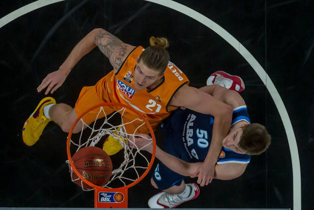 特别是在 特别是在