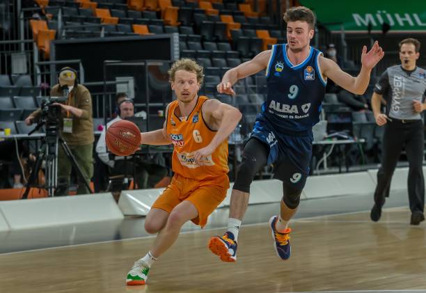 任何剧烈碰 任何剧烈碰