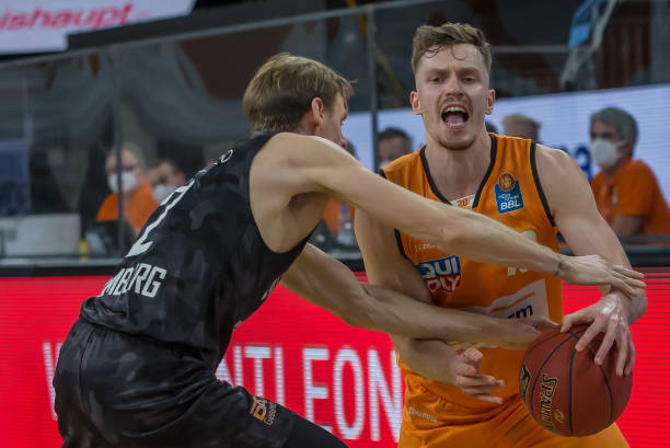 此次复出 此次复出